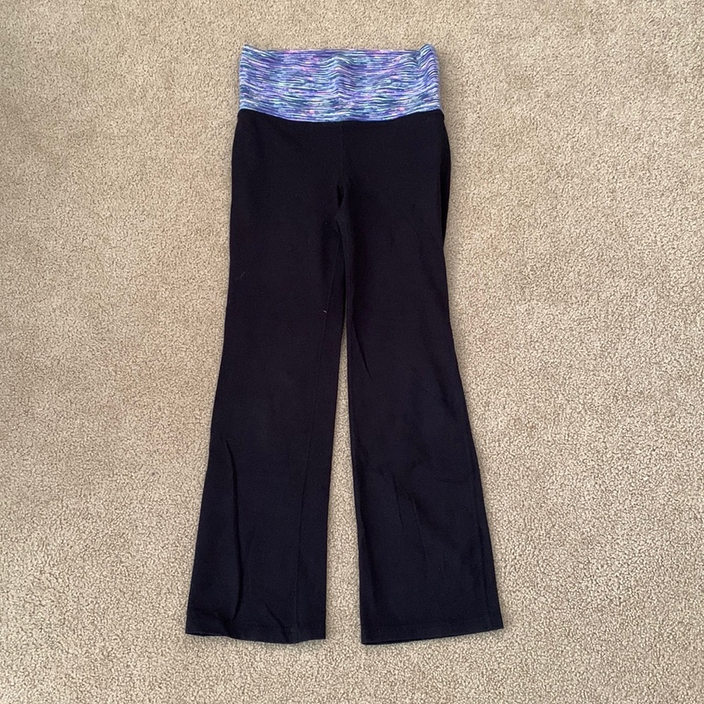 black and colourful banded leggings
